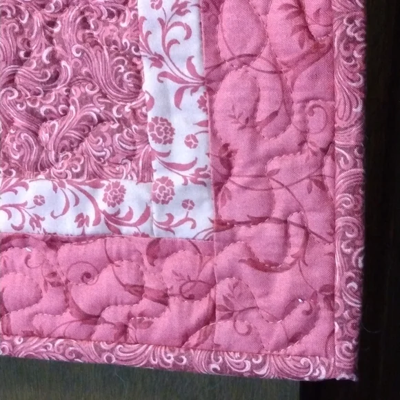 Handmade Quilted Wall hanging - Picture 3 of 6